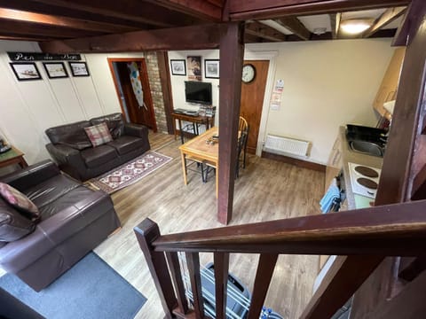 Penybryn Cottages Campground/ 
RV Resort in Wales