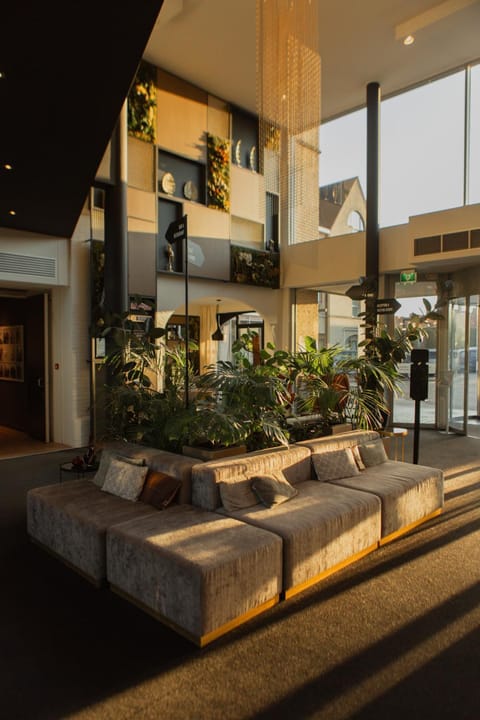 Lobby or reception, Seating area