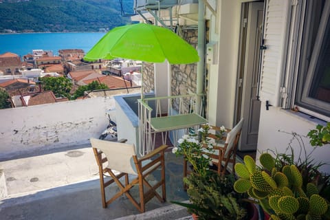 Natural landscape, View (from property/room), Balcony/Terrace, Mountain view