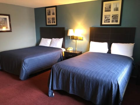 Latham Inn Hotel in Latham