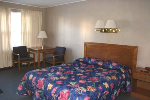 Bluffs Inn Motel in Bessemer