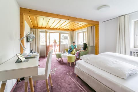 Balcony/Terrace, Living room, Bedroom