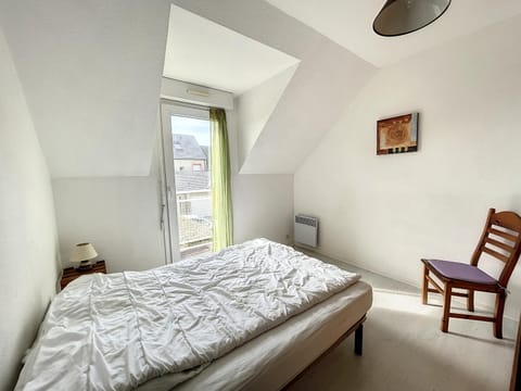 Charmante maison à 150m de la plage, 2 chambres, jardinet, proche Jullouville et St Pair-sur-Mer - FR-1-361-33 House in Saint-Pair-sur-Mer