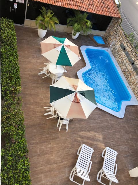 Property building, Pool view