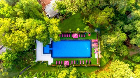 Pool view