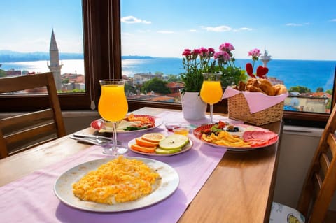 Natural landscape, Balcony/Terrace, Sea view, Continental breakfast