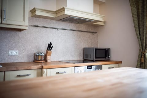 Kitchen or kitchenette, Decorative detail