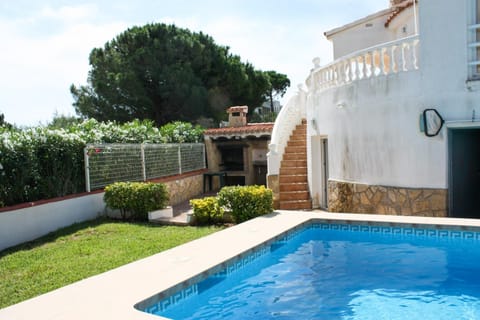Garden, Swimming pool