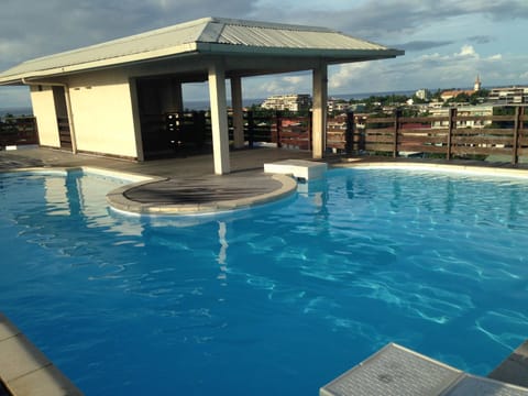 Swimming pool, Swimming pool