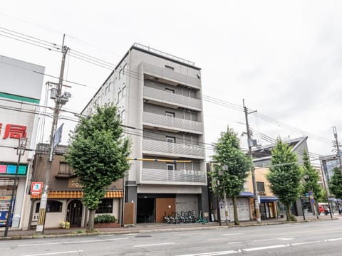 Property building, Day, Neighbourhood, Street view, Location