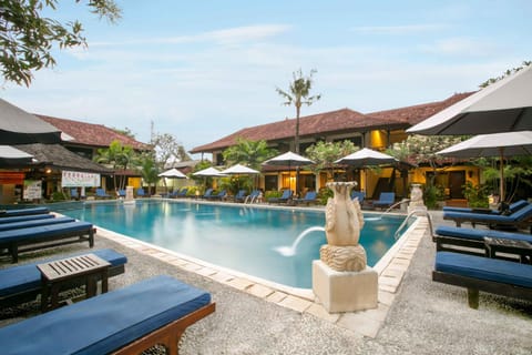 Pool view, Swimming pool