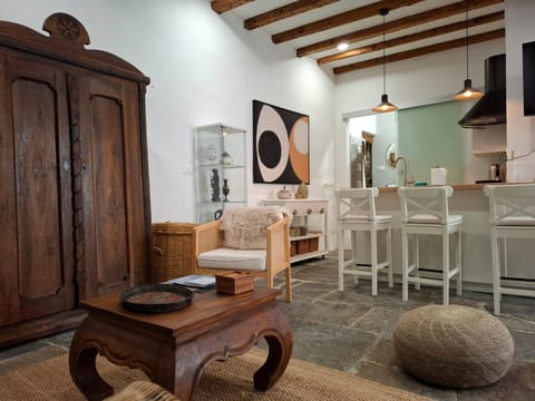 Living room, kitchen