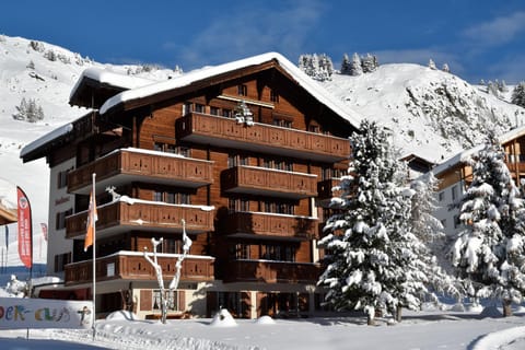 Property building, Winter