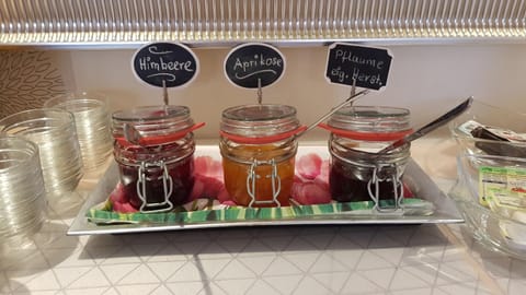 Restaurant/places to eat, Breakfast