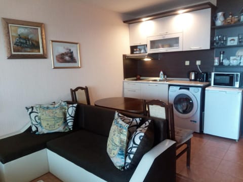 Sea view & Beach Apartment Apartment in Nessebar