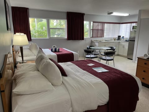 The Grand Resort and Spa & Worthington All Male Resort in Fort Lauderdale