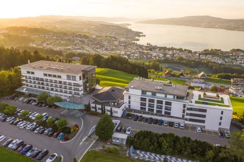 Bird's eye view, View (from property/room), Lake view, Mountain view