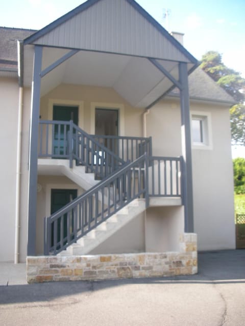 Appartement à 3 minutes de Dinard Apartment in Dinard