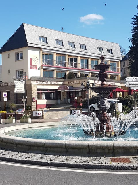 Bagnoles Hotel - Contact Hotel Hotel in Bagnoles de l'Orne Normandie