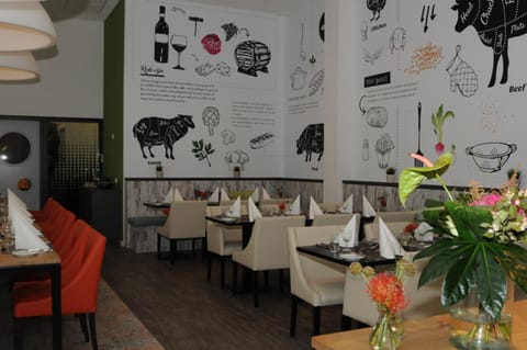 Onderwijshotel De Rooi Pannen Eindhoven Hotel in Eindhoven