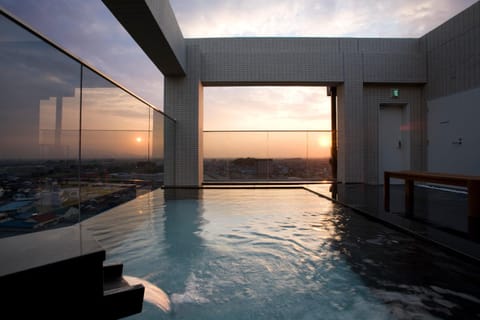Open Air Bath, Public Bath