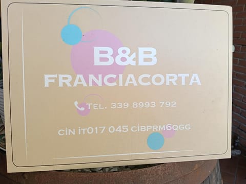 B&B Franciacorta Bed and Breakfast in Province of Brescia