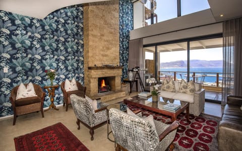 Living room, Seating area, Sea view, fireplace