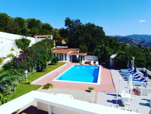 Pool view, Swimming pool, Swimming pool