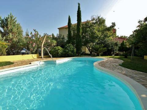 Facade/entrance, Garden, Swimming pool