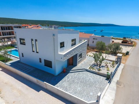 Off site, Bird's eye view, Sea view