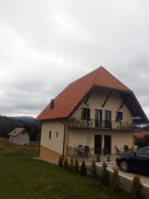 Apartmani Tarsko Sunce Apartment in Zlatibor District, Serbia