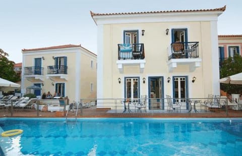 Facade/entrance, Swimming pool, Swimming pool
