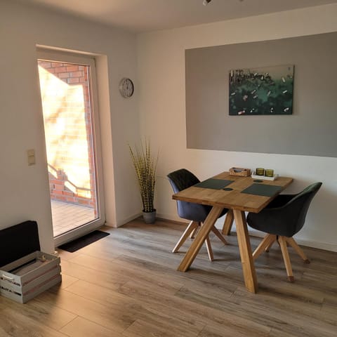 Schönes 2-Zi. App. 55 qm - voll möbliert - citynah Apartment in Schleswig-Holstein