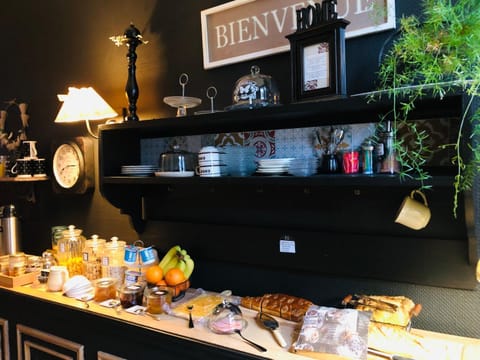 A La Dolce Vita Bed and Breakfast in Calais