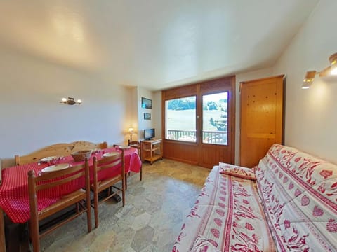 Appt 2P avec balcon au centre du Chinaillon, proche pistes, parking et casier à ski - FR-1-241-147 Apartment in Le Grand-Bornand