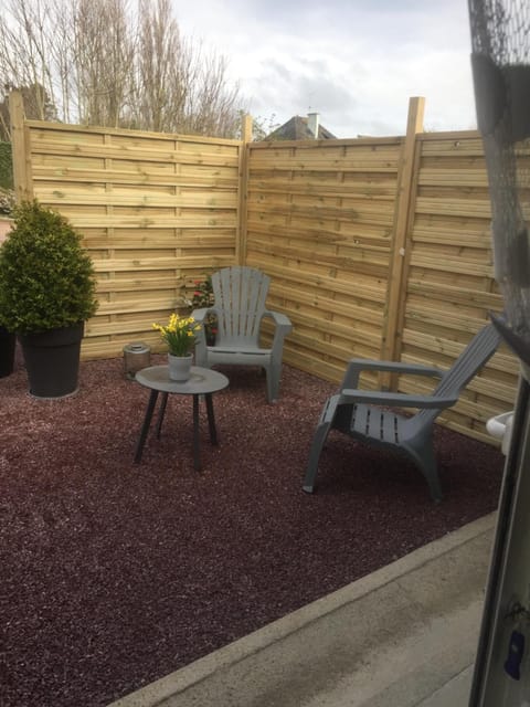 Les Charmilles Bed and Breakfast in Normandy