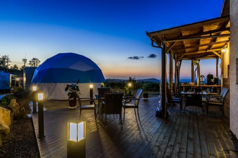 Lounge or bar