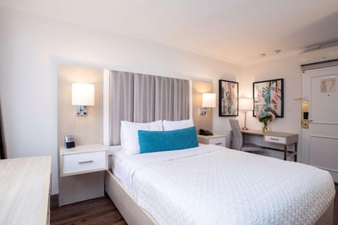 Photo of the whole room, On site