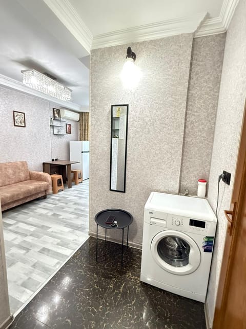 Living room, Seating area, washing machine