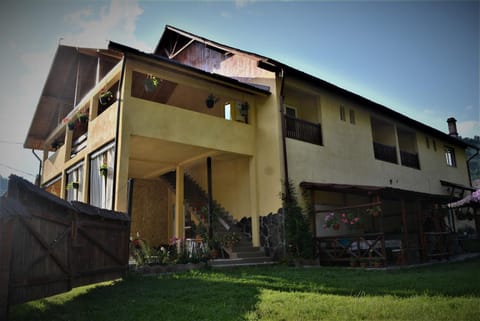 Property building, Garden view