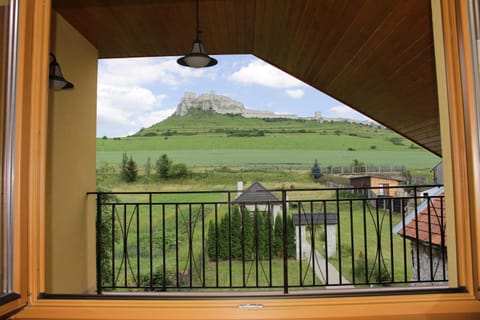 Balcony/Terrace, Landmark view