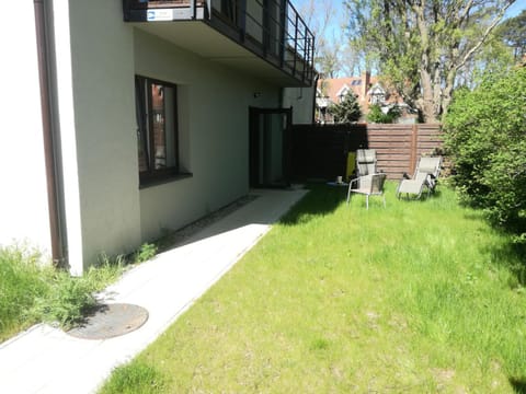 Garden, Balcony/Terrace