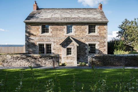 Property building, Garden, Garden view