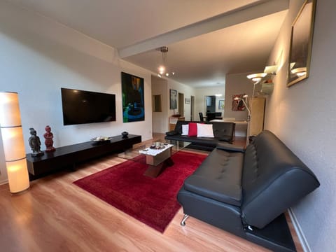 TV and multimedia, Living room