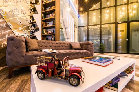 Library, Lobby or reception