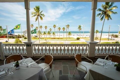 Restaurant/places to eat, View (from property/room), Sea view