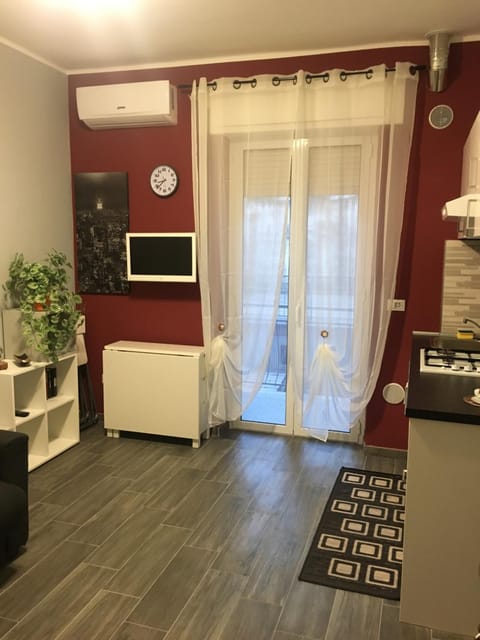 Kitchen or kitchenette, Living room, Dining area, Bedroom