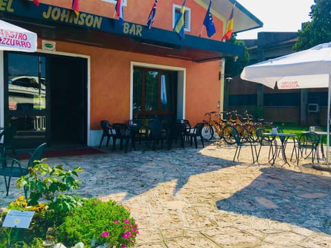 Facade/entrance, Spring, Summer, Cycling, Autumn