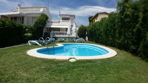Garden, Swimming pool