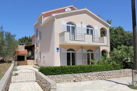 Facade/entrance, Street view